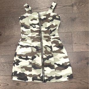 H&M Divided Camouflage Dress Size 4